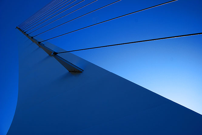 sundial bridge
